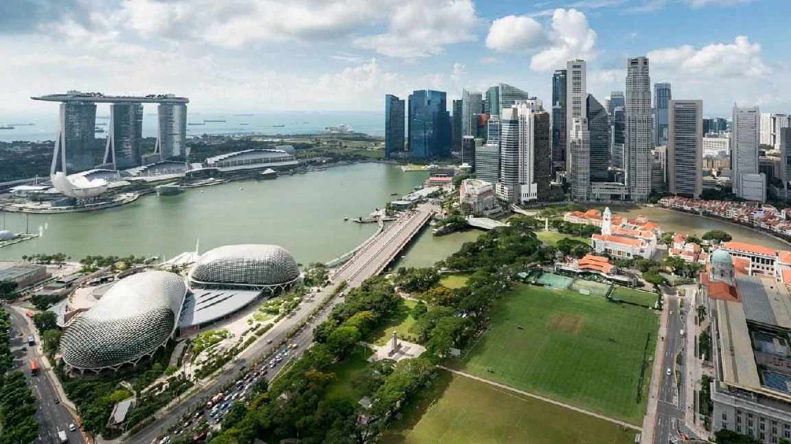Singapore Revises Clean Energy Claims Rules to Address Greenwashing Risks